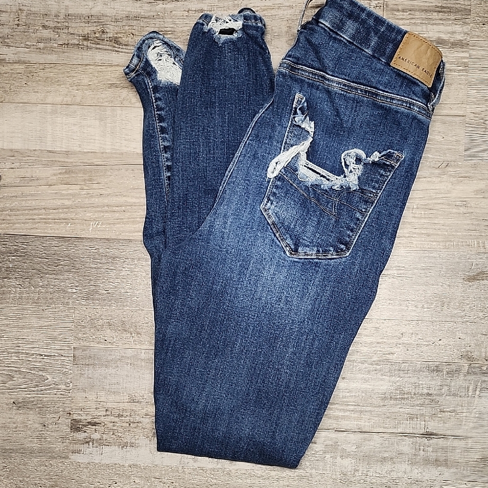 American Eagle Ripped Blue Denim Jeans